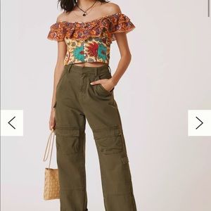 Love the label ruffled crop top